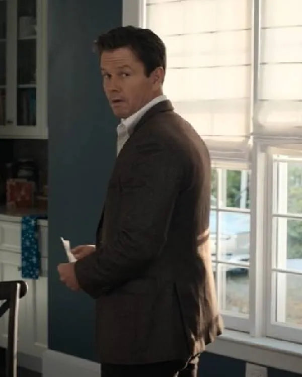Play Dirty 2025 Mark Wahlberg Brown Blazer