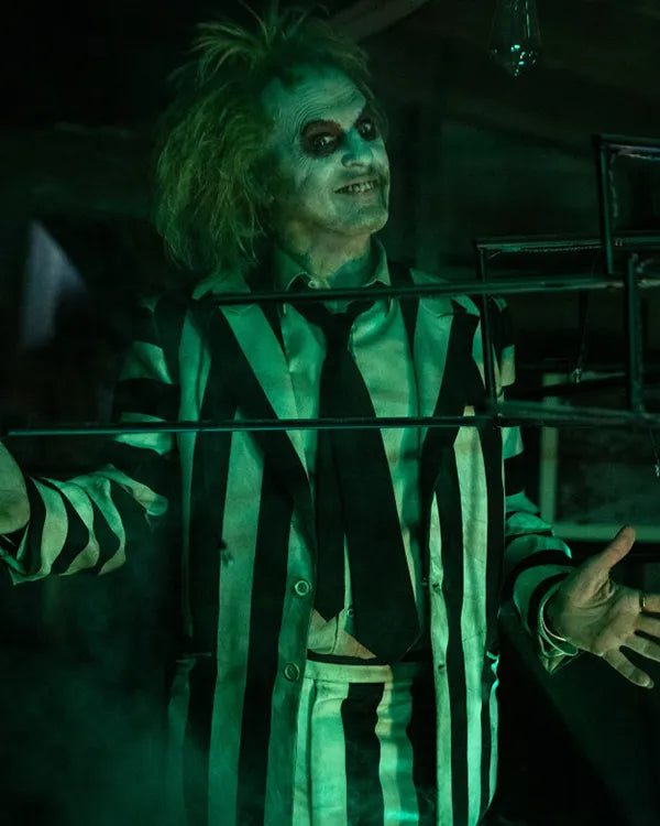 Beetlejuice Beetlejuice 2024 Michael Keaton Striped Suit